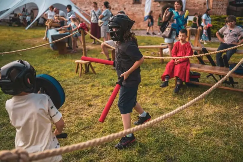 VII Festyn Archeologiczny w Korycinie: średniowieczne atrakcje dla dzieci