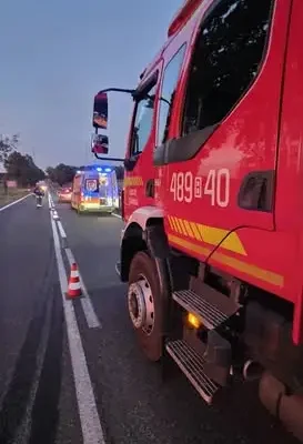 Wypadek motocyklisty na DK8 w pobliżu Głęboczyzny — interweniowały służby
