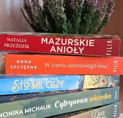Nowości książkowe w bibliotece w Korycinie – idealne na jesienne wieczory