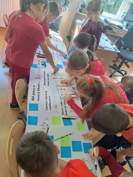 „Przepis na dobrą klasę” – uczniowie z Suchowoli o tym, co tworzy dobrą atmosferę