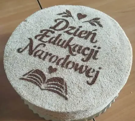 Dzień Edukacji Narodowej i ślubowanie pierwszaków w szkole w Nowym Dworze