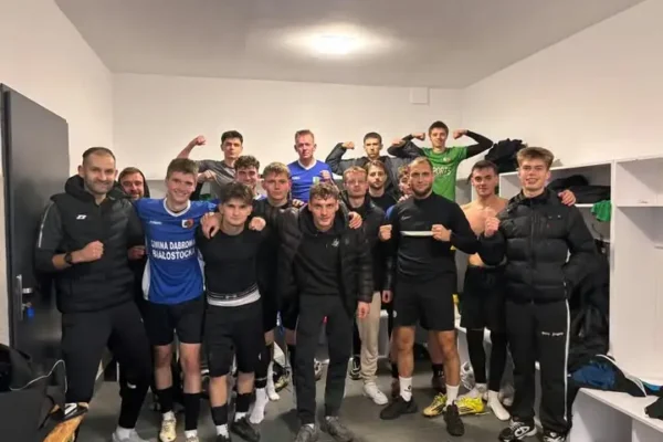 Wygrywamy 10:0 z Włókniarzem Białystok – dziękujemy kibicom!