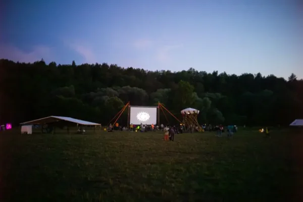 Suchowola: podsumowanie projektu „Kultura na walizkach” w Kinie Kometa